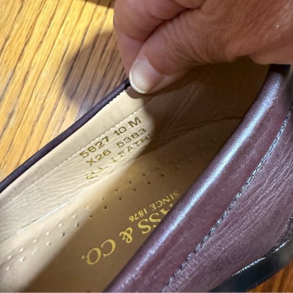 GH Bass & CO Brown/Burgundy Loafers Tassel Buckle Strap 10M All Leather - Picture 7 of 11